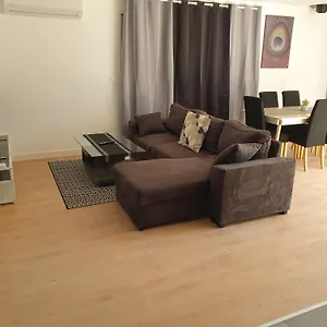 ゲストハウス Maison C 