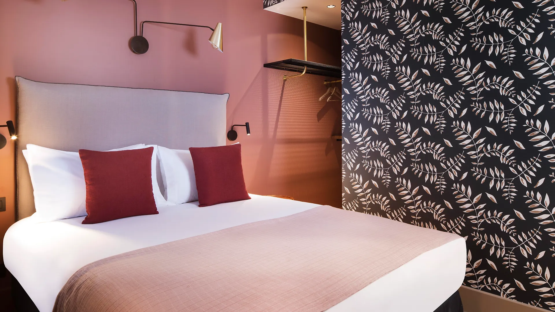Hotel Maxim Quartier Latin París 3*,  Francia